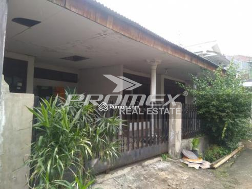 rumah-dijual-dalam-komplek-di-ciputat-tangerang-selatan