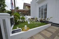 dijual-rumah-bagus-modern-di-kemang-pratama-3-bekasi