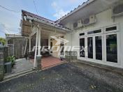 rumah-1-lantai-bangunan-kokoh-di-tebey