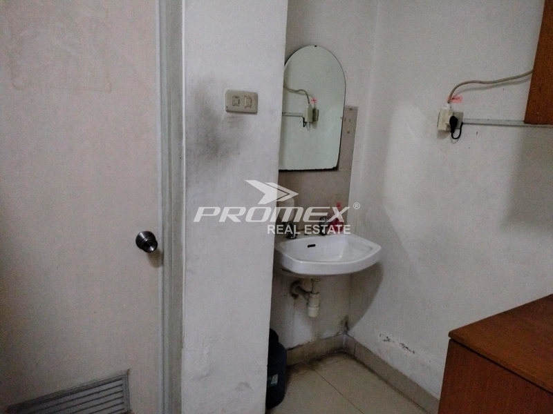 ruko-dijual-di-dekat-area-komersil-dan-juga-dekat-jalan-raya-fatmawati-jakarta-selatan