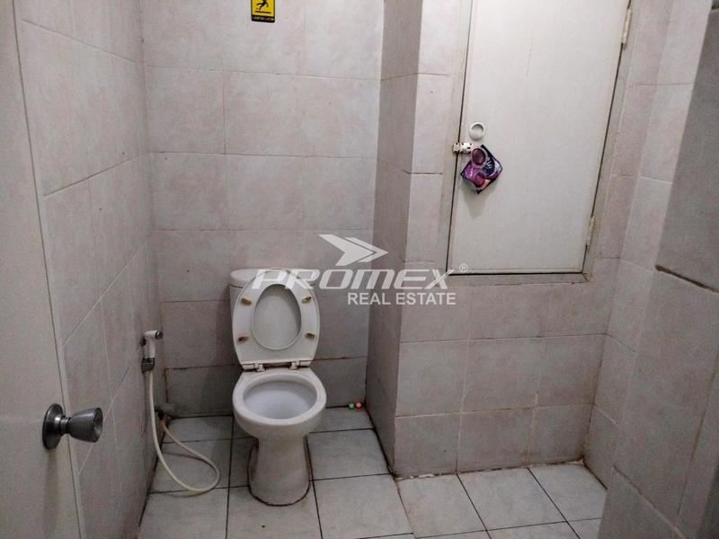 ruko-dijual-di-dekat-area-komersil-dan-juga-dekat-jalan-raya-fatmawati-jakarta-selatan