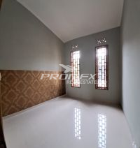 rumah-ready-stock-dalam-cluster-dekat-jl-raya-parung-ciputat