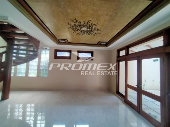rumah-bagus-luas-dijual-dibenhil-jakarta-pusat