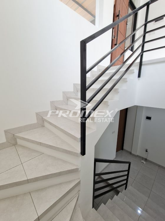 dijual-rumah-pintar-dan-baru-smart-home-2-tingkat-siap-huni-di-jalan-benda-bawah-cipete-jakarta-selatan
