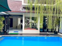 dijual-rumah-bagus-luas-dan-asri-di-jimbaran-bali