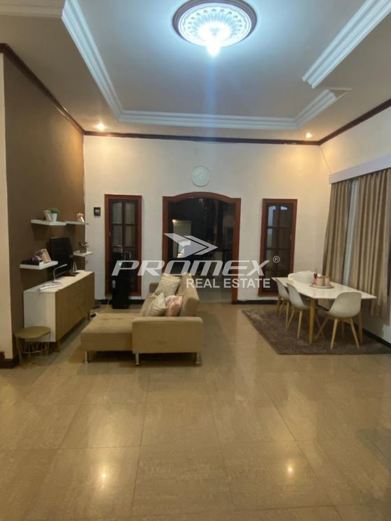 dijual-rumah-mewah-area-oebufu