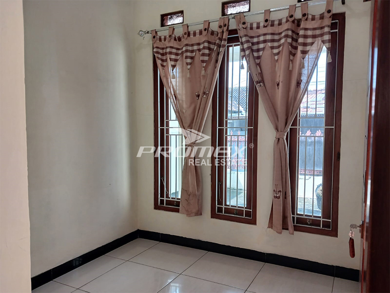 dijual-rumah-siap-huni-di-mojosongo-solo