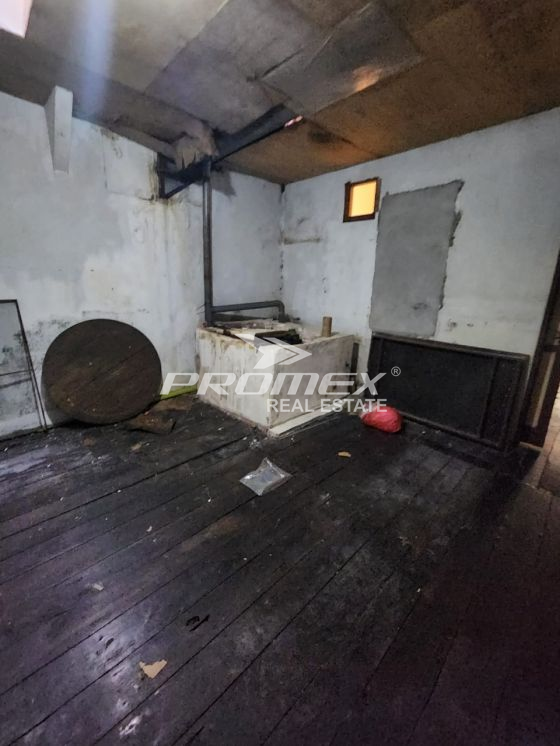 dijual-rumah-jl-gajah-mada-7-pontianak