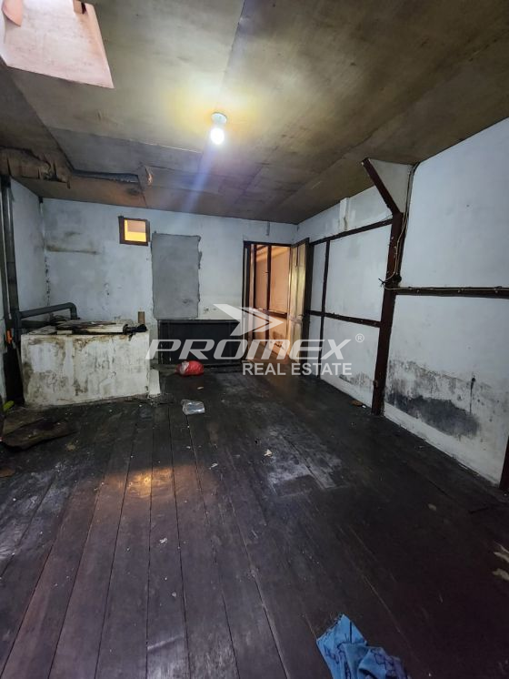 dijual-rumah-jl-gajah-mada-7-pontianak