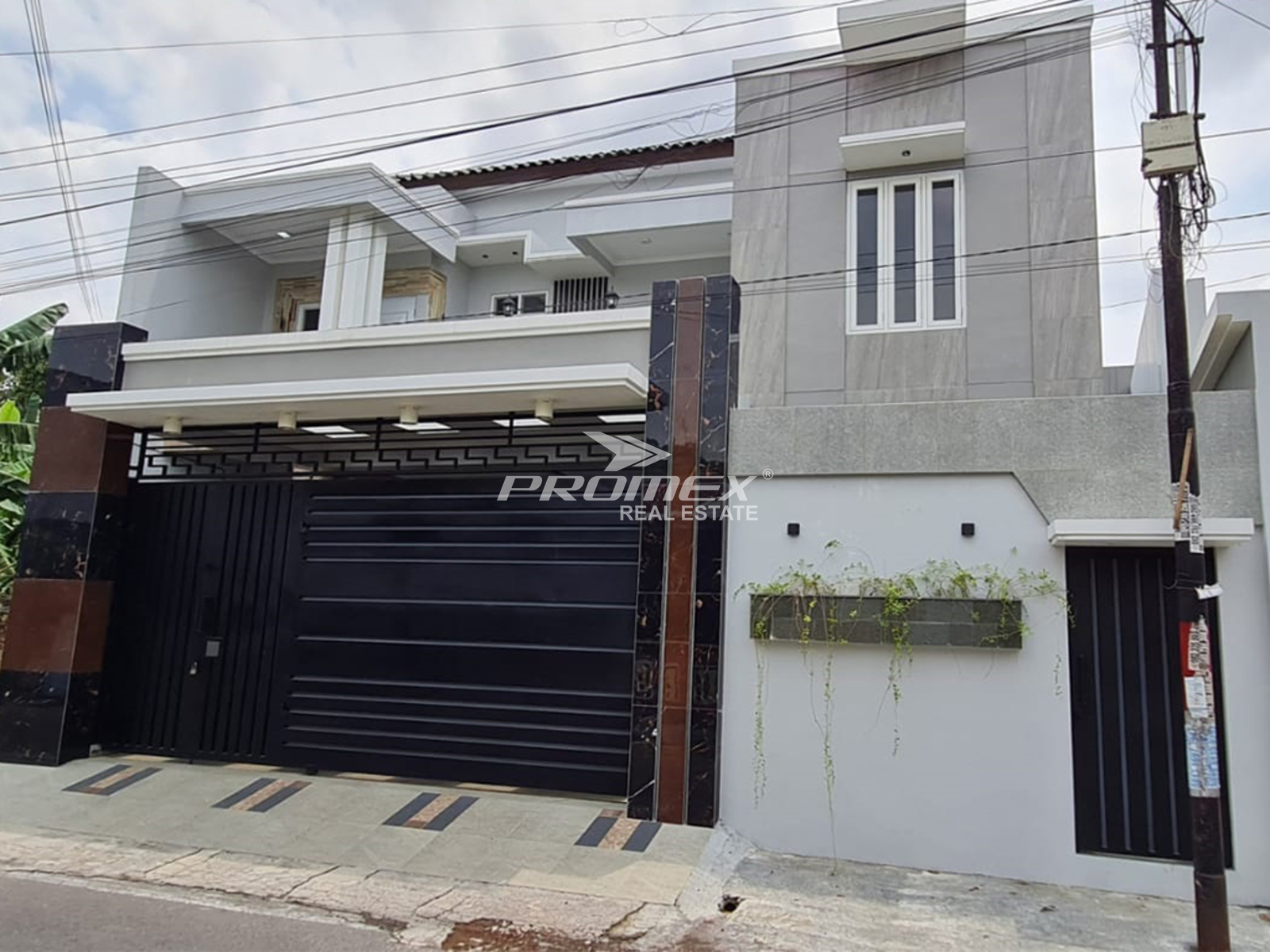 dijual-rumah-elite-di-kadipiro-solo