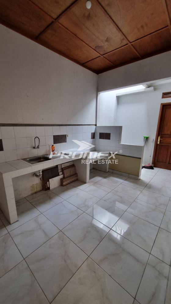 dijual-cepat-rumah-strategis-amp-modern-di-duren-sawit-jakarta