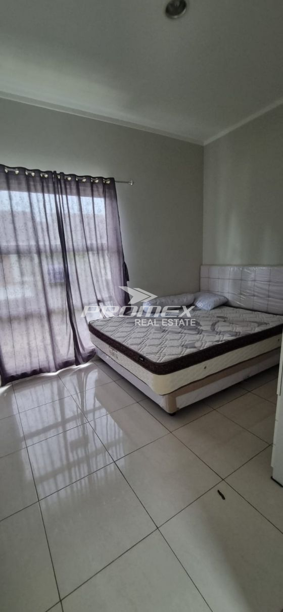 dijual-cepat-rumah-minimalis-di-cluster-elora-sumarecon-karawang
