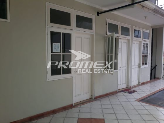 dijual-rumah-mewah-dan-luas-di-kebayoran-baru