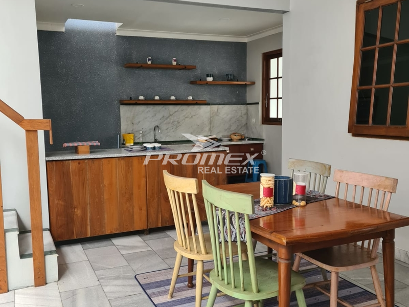 dijual-cepat-rumah-modern-dan-strategis-di-jakasampurna-bekasi