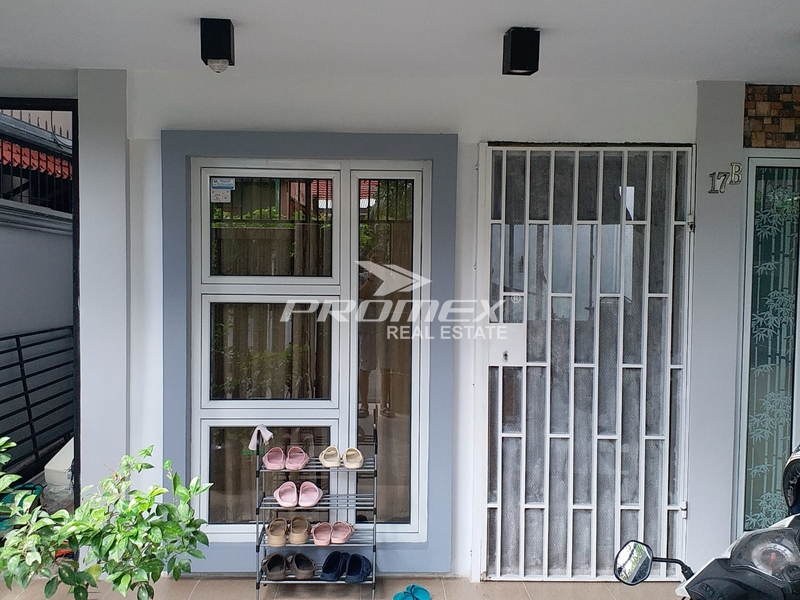 dijual-rumah-3-lantai-lengkap-kamar-bermain-anak-siap-huni
