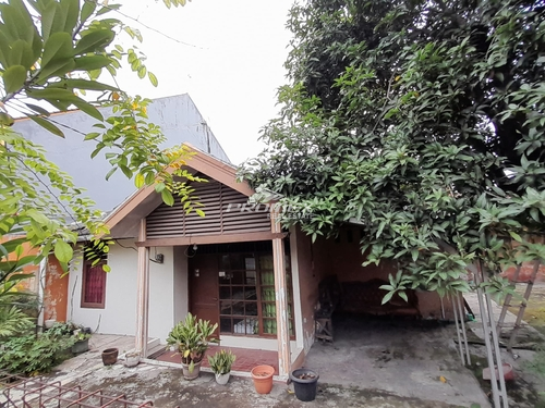 rumah-posisi-hook-murah-hitung-tanah-lokasi-bagus-di-perum-bojong-rawalumbu