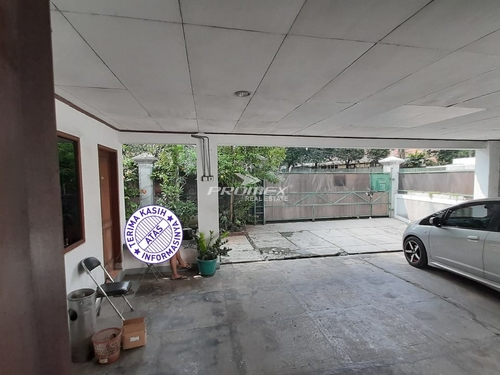 rumah-2-lantai-di-wijaya-kebayoran-baru-jakarta-selatan