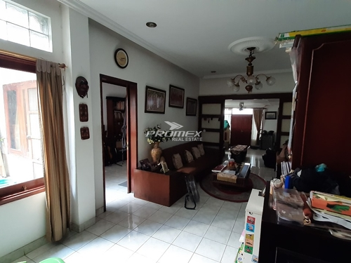 rumah-2-lantai-di-wijaya-kebayoran-baru-jakarta-selatan