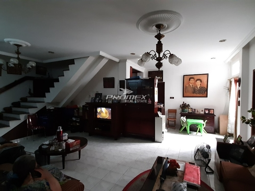 rumah-2-lantai-di-wijaya-kebayoran-baru-jakarta-selatan