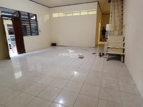 dijual-rumah-panjang-kebelakang-cocok-untuk-jadikan-kost