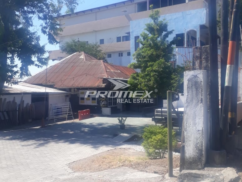 dijual-tanah-amp-bangunan-area-tompello-kupang