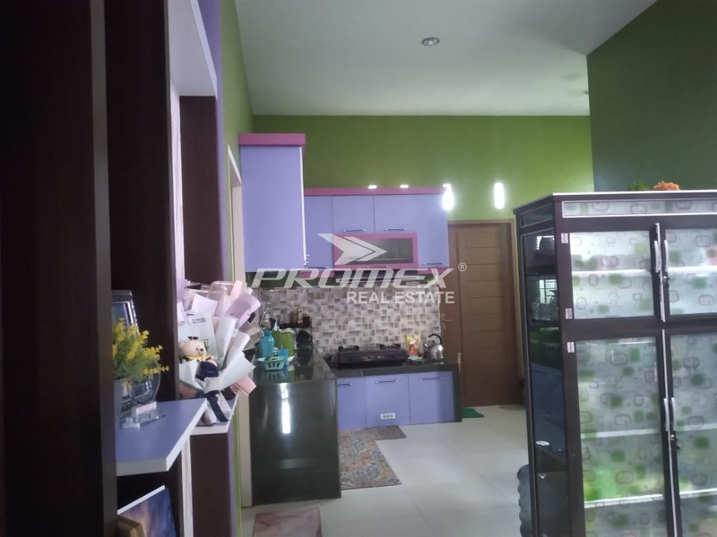 dijual-rumah-jl-parit-h-muksin-2