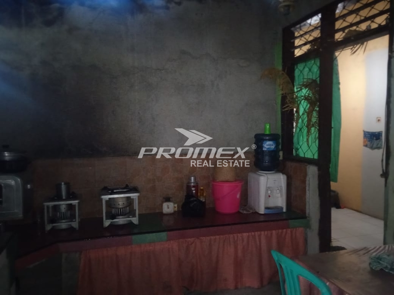 dijual-rumah-tinggal-area-sikka-maumere