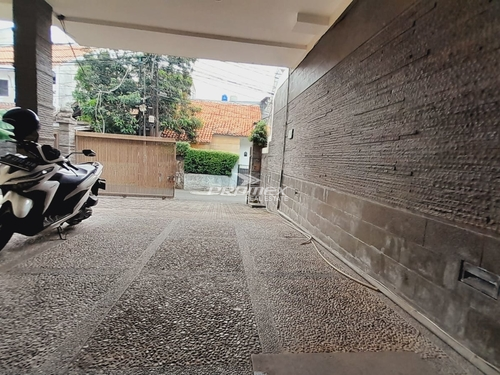 dijual-cepat-bu-rumah-bagus-2-lantai-di-cilandak-barat-jaksel