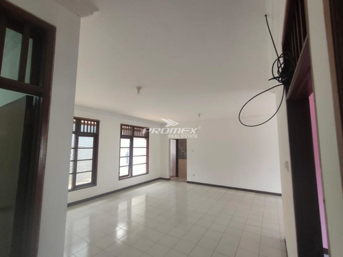 jual-cepat-rumah-1-lantai-dalam-perumahan-kemang-pratama-2-bekasi