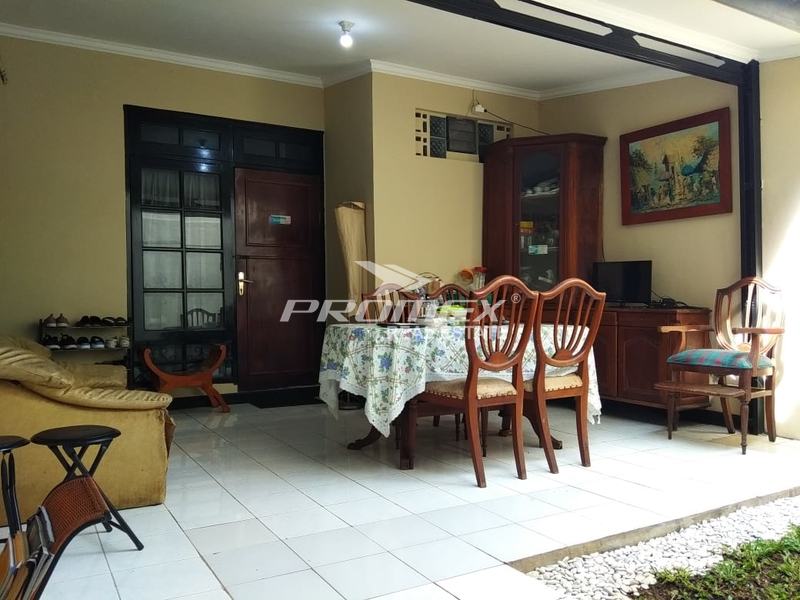 dijual-cepat-rumah-bangunan-lama-1lantai-dalam-komplek-cinere-depok