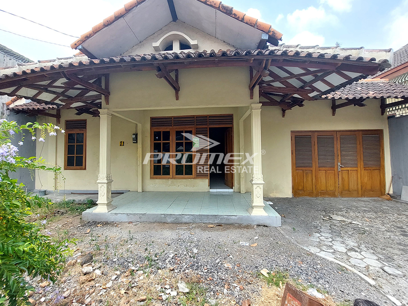 dijual-rumah-siap-huni-di-manahan-solo