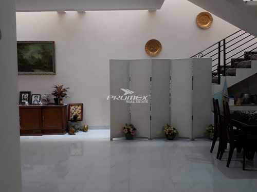 rumah-modern-minimalis-di-sunrise-garden-jakarta-barat