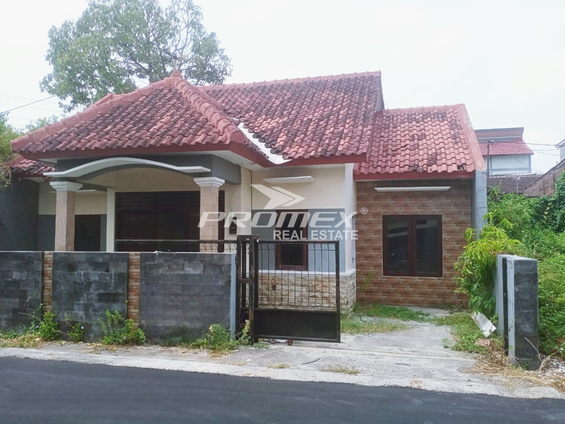 dijual-2-unit-rumah-bonus-gudang-di-palur-karanganyar