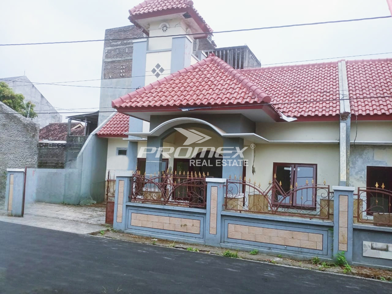 dijual-2-unit-rumah-bonus-gudang-di-palur-karanganyar