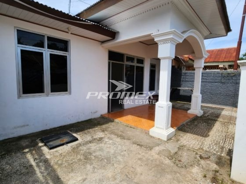 disewakan-rumah-super-murah-meriah-pusat-perkotaan-area-tdm-kota-kupang-ntt