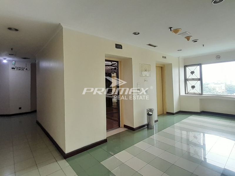 apartemen-semanggi-1-br-furnished-view-city-belakang-jakarta-design-center-jakarta-pusat