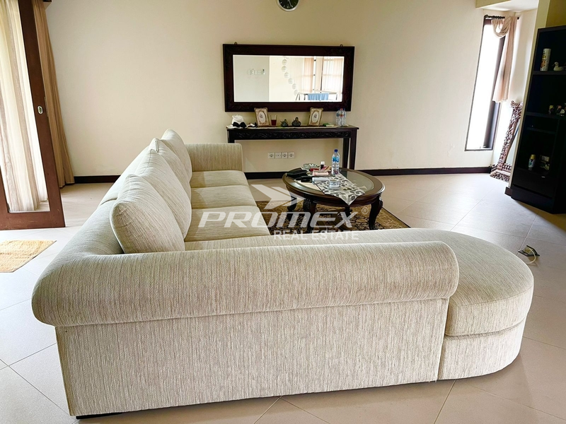 dijual-rumah-mewah-cantik-dikawasan-jimbaran-badung-bali