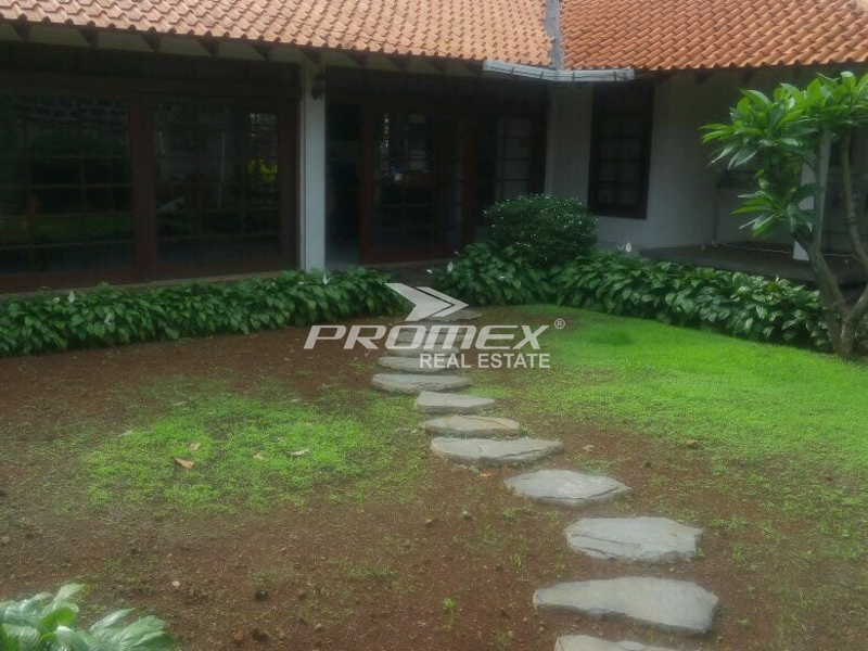 rumaasri-siap-huni-ada-gazebo-lokasi-strategis-di-pejaten-raya-jakarta-selatan