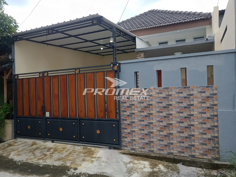 dijual-rumah-sederhana-siap-huni-di-kadipiro-solo