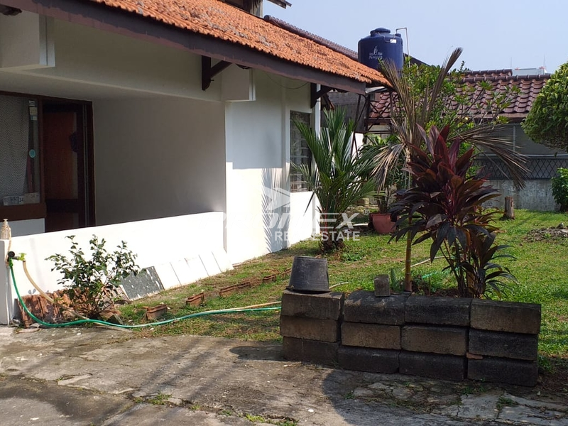 dijual-rumah-asrih-dikawasan-tangerang-selatan