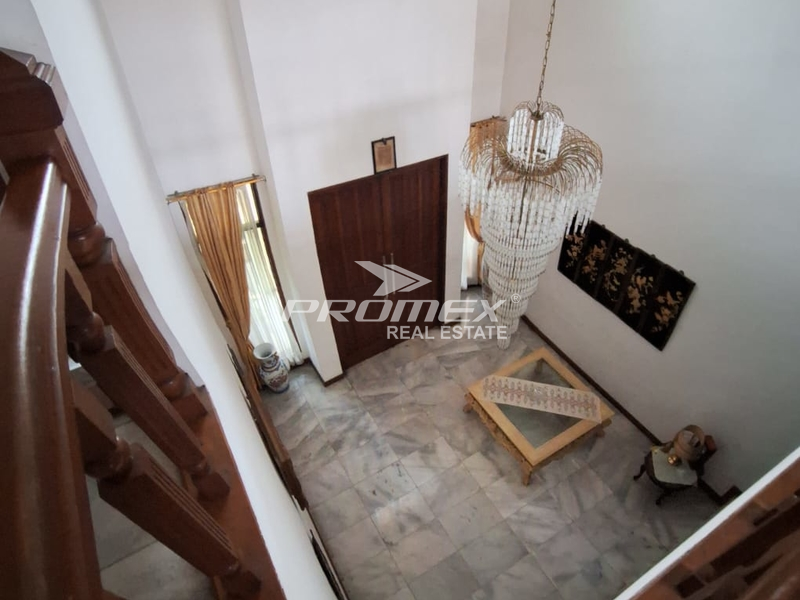 dijual-rumah-mewah-dikawasan-lebak-bulus-jakarta-selatan