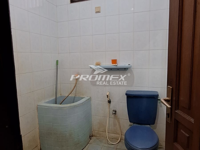 dijual-rumah-mewah-dikawasan-lebak-bulus-jakarta-selatan