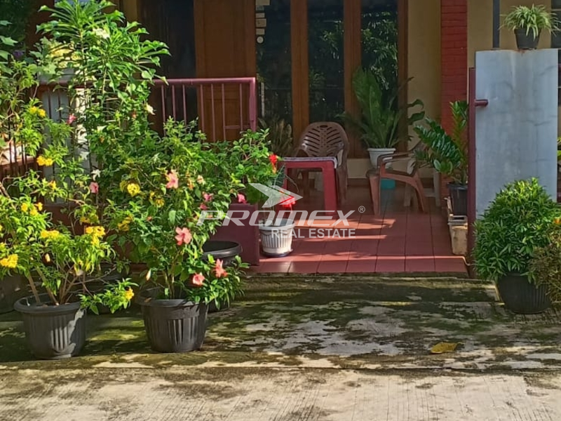 dijual-cepat-rumah-cantik-dan-asri-dikawasan-jakamulya