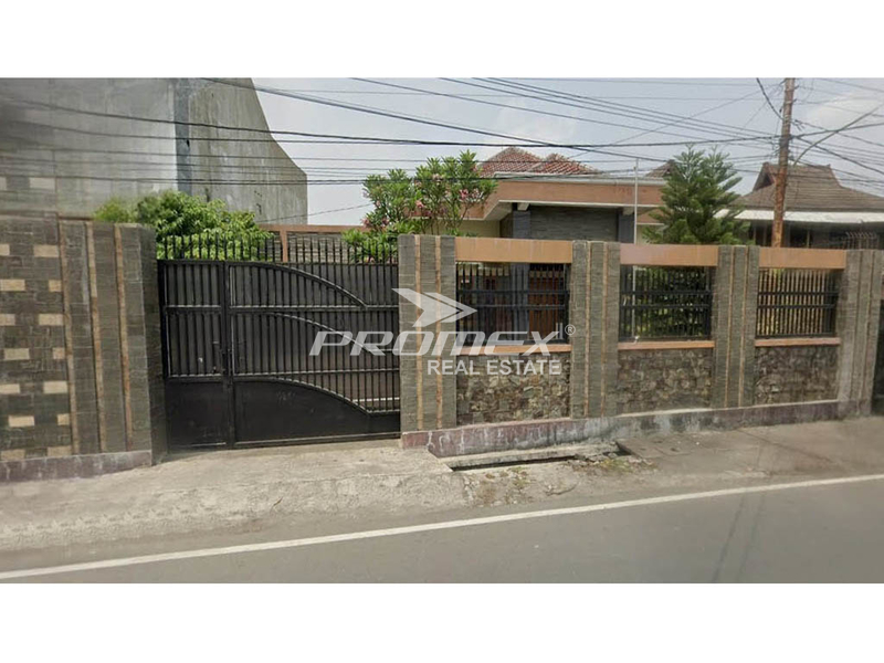 dijual-rumah-kawasan-strategis-di-jl-setiabudi-solo