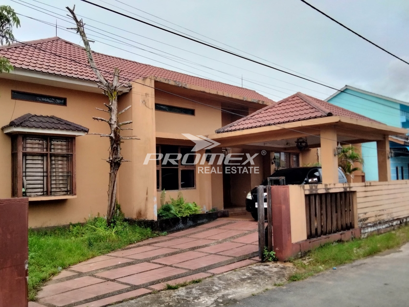 rumah-strategis-bonus-tanah-2-1-kt-3-km-garasi-bebas-banjir