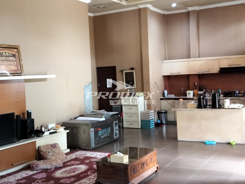 rumah-strategis-bonus-tanah-2-1-kt-3-km-garasi-bebas-banjir