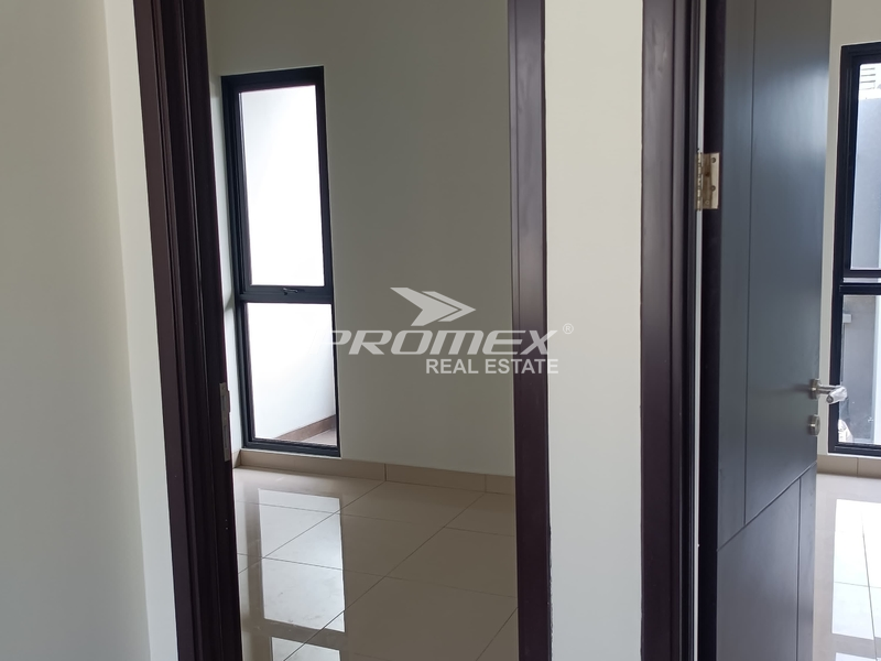 dijual-cepar-rumah-cantik-minimalis-di-kawasan-summarecon-crown-gading