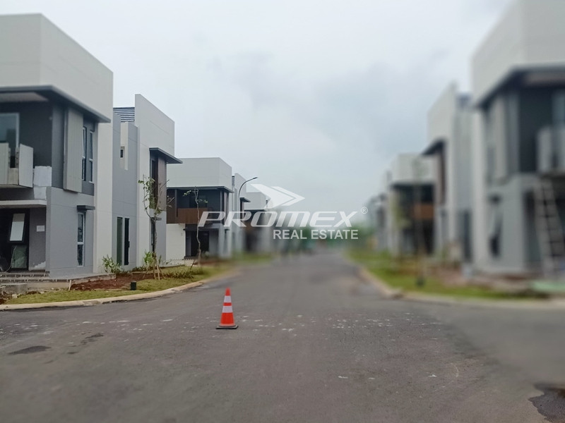 dijual-cepar-rumah-cantik-minimalis-di-kawasan-summarecon-crown-gading