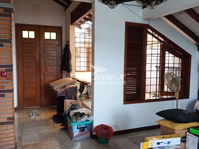 dijual-cepat-rumah-asri-dikawasan-persanggrahan