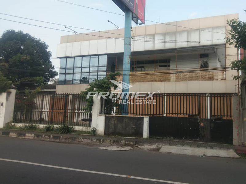 disewakan-rukan-luas-siap-pakai-di-jl-gajahmada-solo